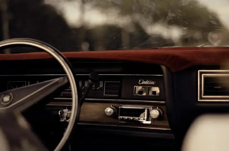 Como sistemas web podem reduzir custos operacionais