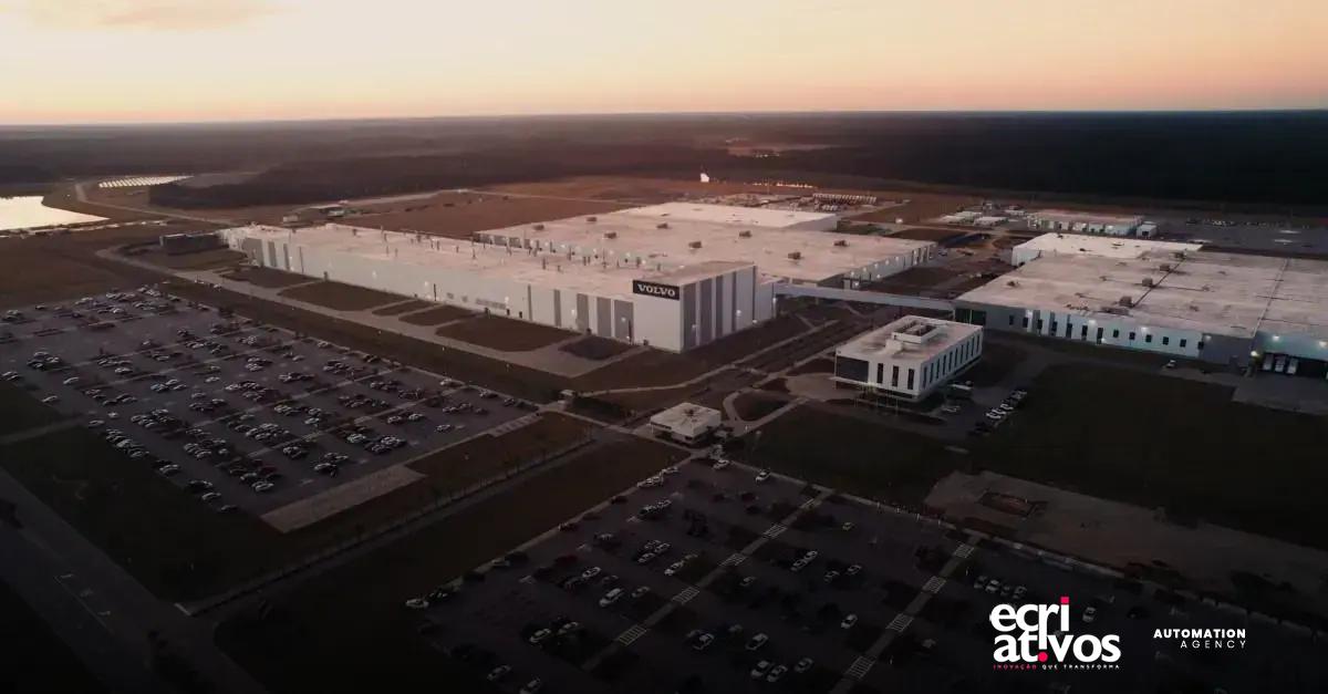 Volvo anuncia melhorias de software no EX90 e nova geração com Orin