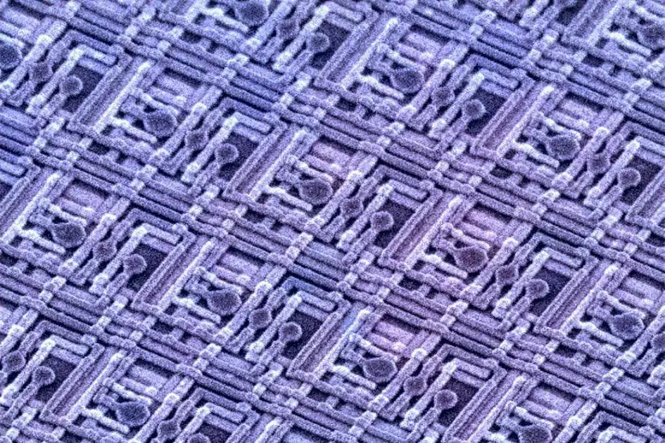 Chip quântico crossbar alcança densidade de 2 milhões de qubits/mm²